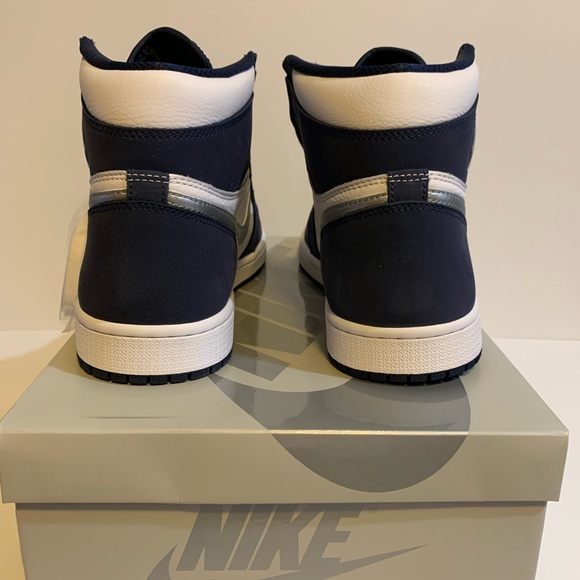 Jordan 1 High OG Midnight Navy - Picture 4 of 6